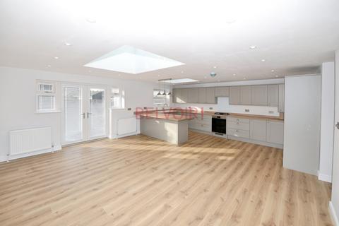 undefined, Oregon Close, Southampton SO19