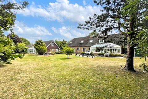 8 bedroom detached house for sale, Snow Hill, Crawley Down, Crawley, RH10