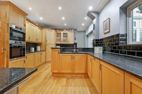 8 bedroom detached house for sale, Snow Hill, Crawley Down, Crawley, RH10