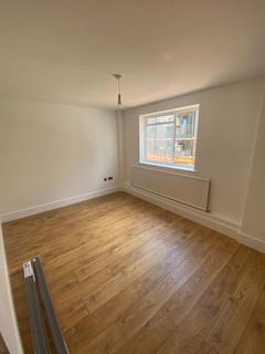 2 bedroom apartment to rent, Sutherland Road, Walthamstow E17