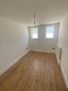 2 bedroom apartment to rent, Sutherland Road, Walthamstow E17