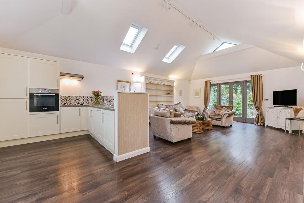 Annexe Living & Kitchen