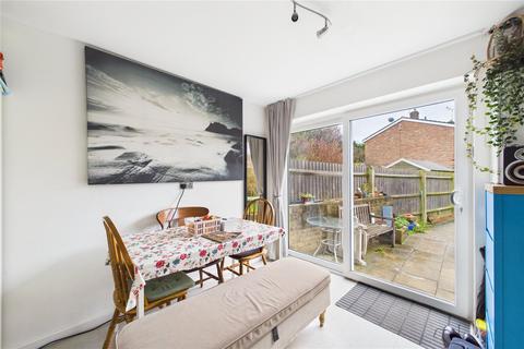 undefined, Armour Hill, Tilehurst, Reading, Berkshire, RG31