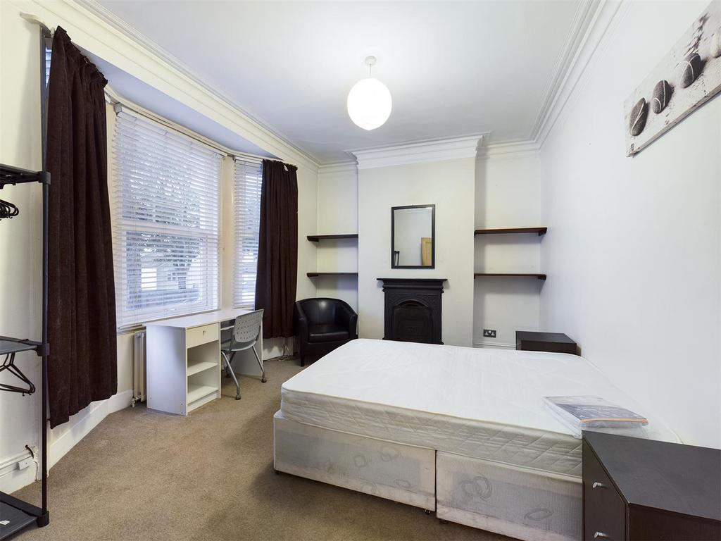 CAM00159 P1-PR0165-STILL01.jpg