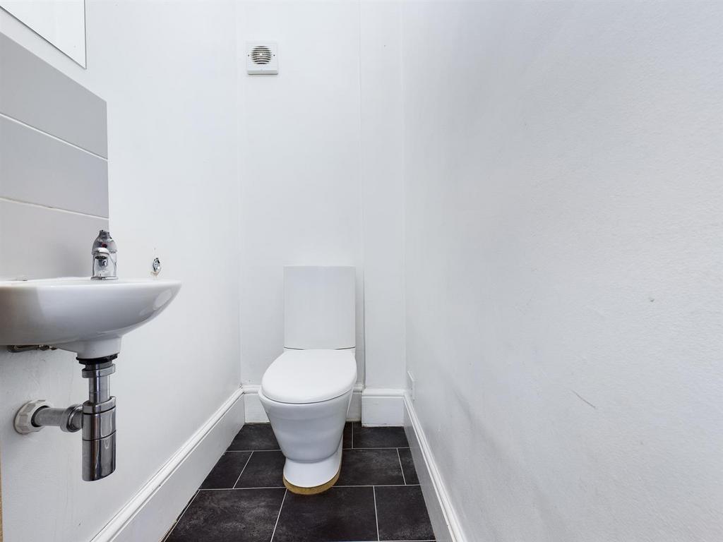 CAM00159 P1-PR0165-STILL05.jpg