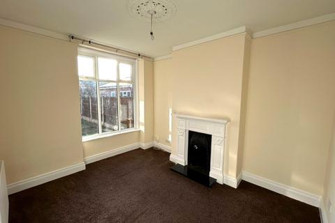 3 bedroom terraced house to rent, Rectory Road, Sutton Coldfield, West Midlands, B75