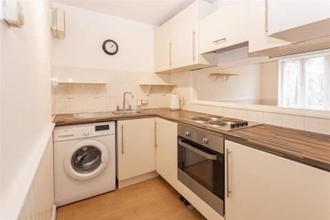 undefined, Heatherbank Close, Crayford, Kent