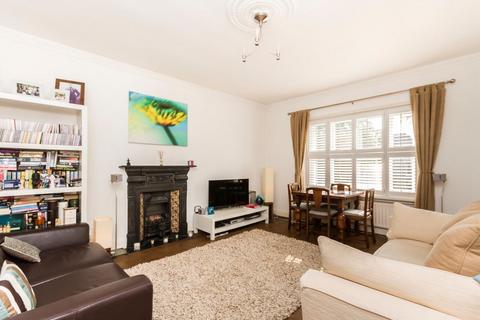 undefined, Richmond Road, Twickenham TW1