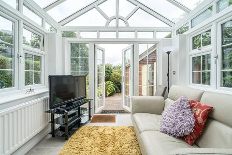 undefined, Woodside Crescent, Southampton SO16