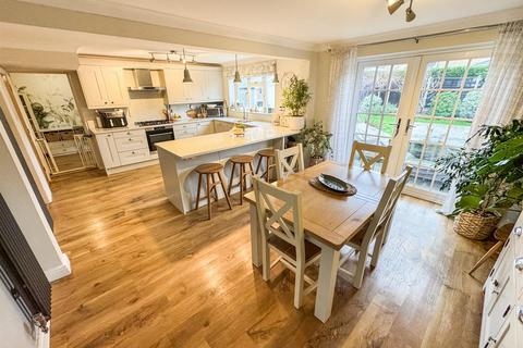 undefined, Lovap Way, Corby NN18