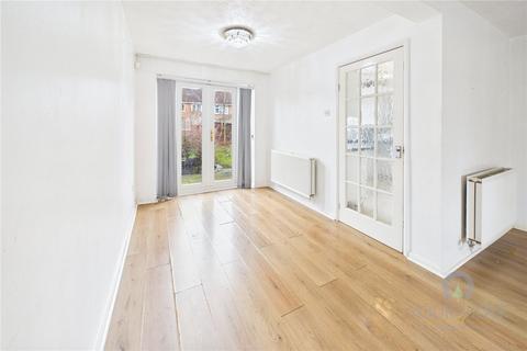 3 bedroom detached house for sale, Swinburne Close, Northamptonshire NN16