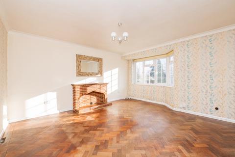 undefined, Hemingford Road, Sutton SM3