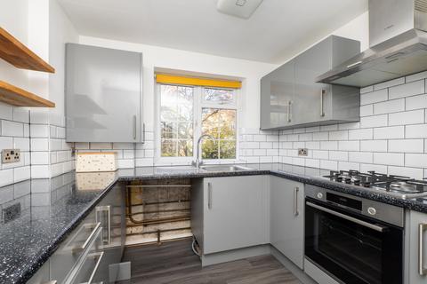 undefined, Hemingford Road, Sutton SM3