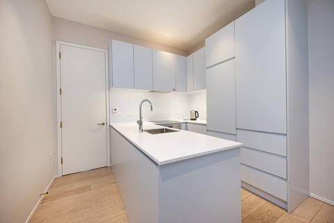 2 bedroom flat to rent, Charterhouse Street, Farringdon, London, EC1M