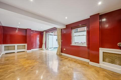 5 bedroom semi-detached house to rent, Elm Park Road, London, SW3