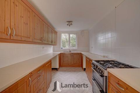 3 bedroom terraced house for sale, Goodrich Close, Winyates East, B98