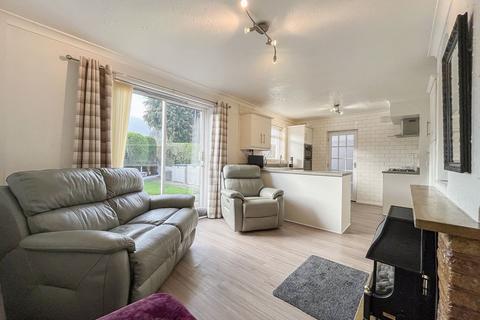 3 bedroom semi-detached house for sale, Legs Lane, Wolverhampton