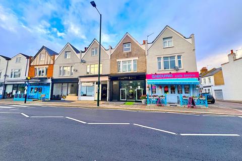 undefined, Staines Road, Twickenham, TW2