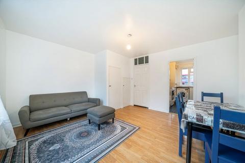 undefined, Newington Green Road, London N1