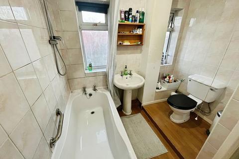 3 bedroom terraced house for sale, Vicarage Road, Bolton