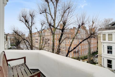undefined, Redcliffe Square, Chelsea