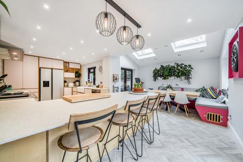 4 bedroom detached house for sale, Pantiles, Headley Down GU35