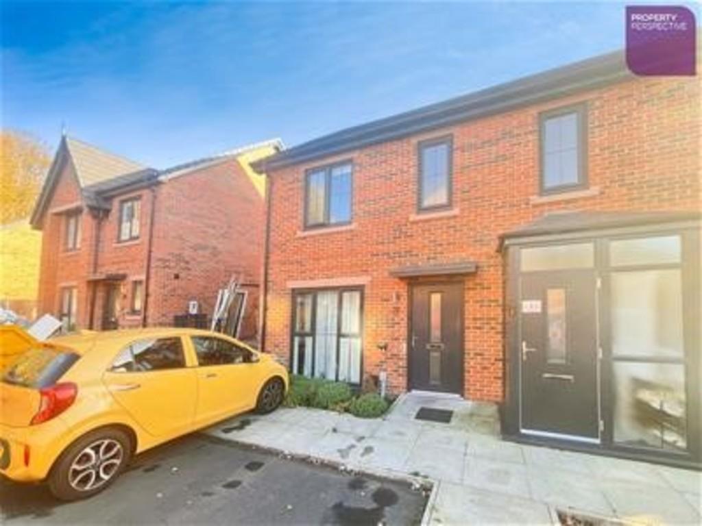 31 Irwell Drive Front
