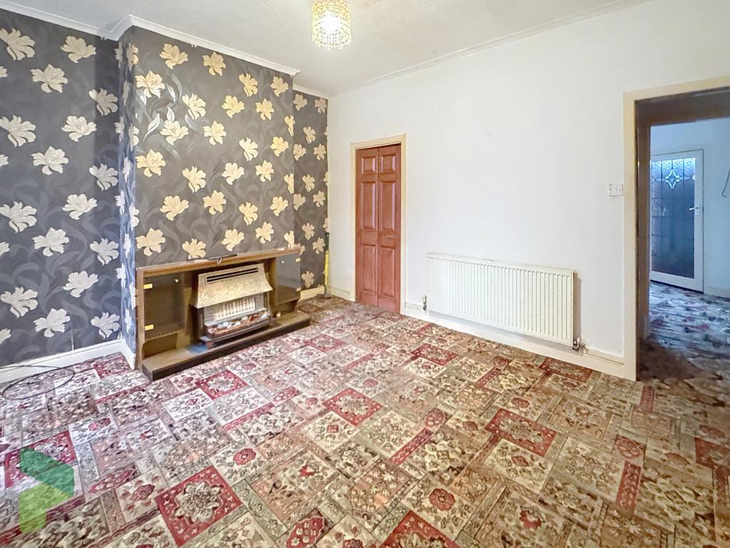 Living room or dining rm