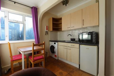 Studio to rent, Studio Flat - Turnpike ane N22