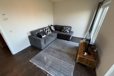 2 bedroom flat to rent, Cuddies Walk, Glasgow G4