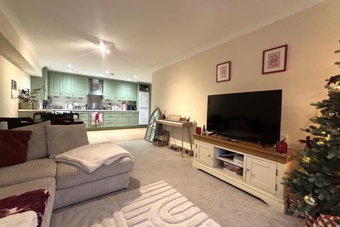 undefined, 6 - 8 Garden Road