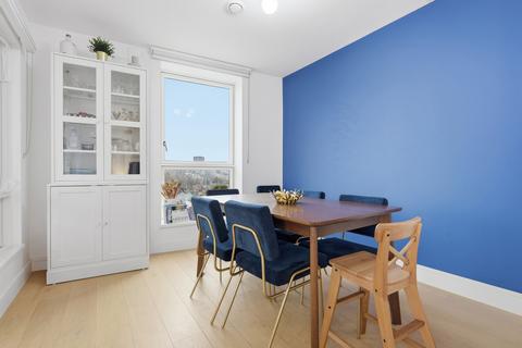 3 bedroom apartment for sale, Edgware Road, London