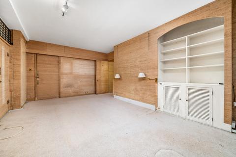 3 bedroom apartment for sale, Rutland Court, Rutland Gardens SW7