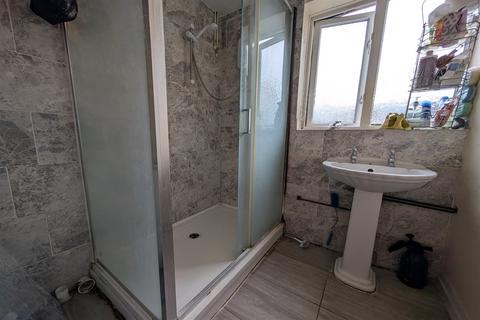 undefined, Southampton SO16