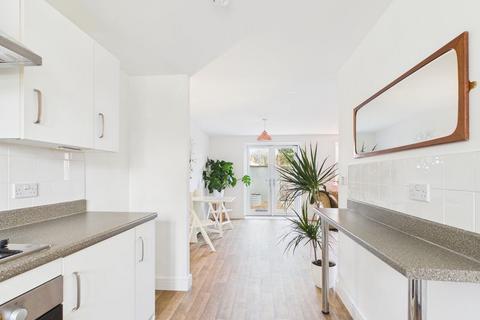 undefined, Pool, Redruth - Well presented modern family home