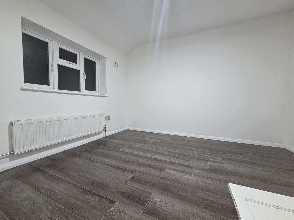 Whats App Image 2025-12-10 at 09.45.20 bb11c453