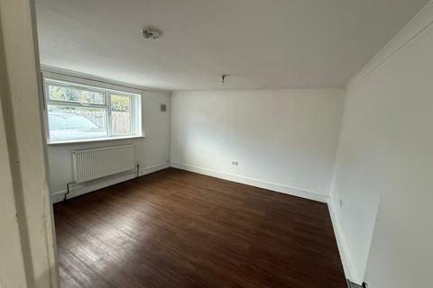 undefined, Uxbridge UB8
