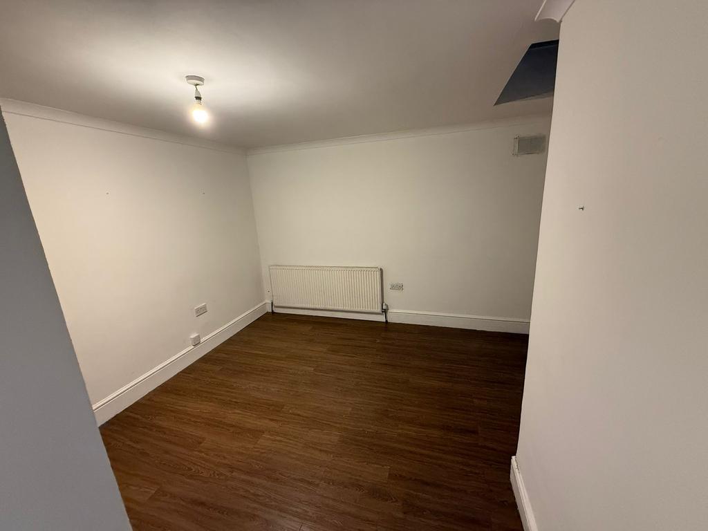 Whats App Image 2025-12-02 at 3.17.36 PM (1).jpeg