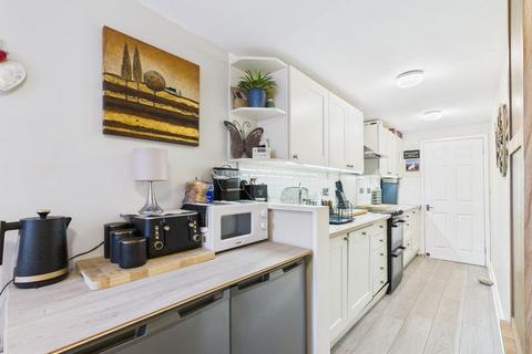 undefined, Melbourne Street East, Gloucester