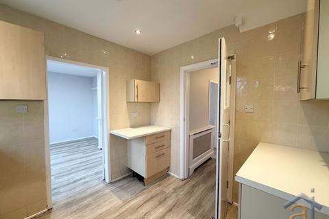 undefined, To Let - Leybourne Avenue, Southport - Available Immediately