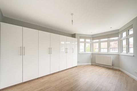 undefined, Hervey Close N3, Finchley Central, London, N3
