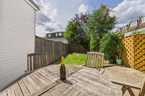 undefined, Merton Hall Gardens, Wimbledon, London, SW20