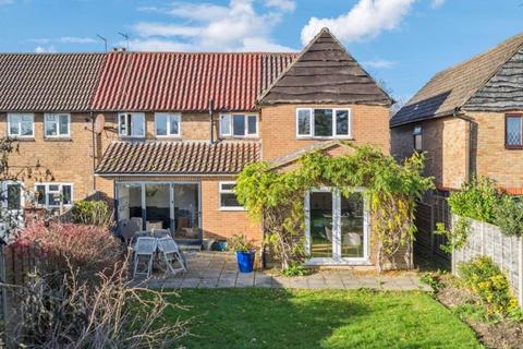 undefined, Albion Crescent, Chalfont St. Giles