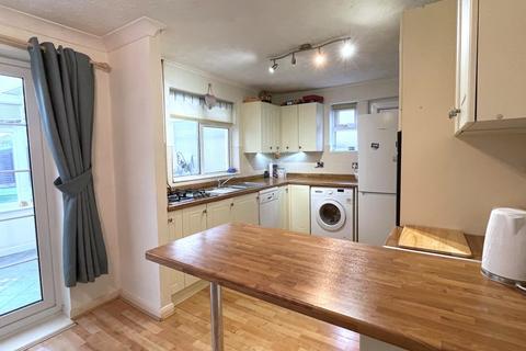 3 bedroom semi-detached house for sale, Heywood Way, Heybridge