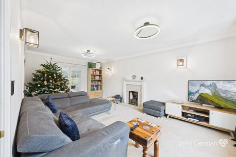 undefined, Manor Rise, Boley Park, Lichfield