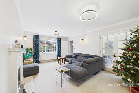 undefined, Manor Rise, Boley Park, Lichfield