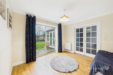 undefined, Manor Rise, Boley Park, Lichfield