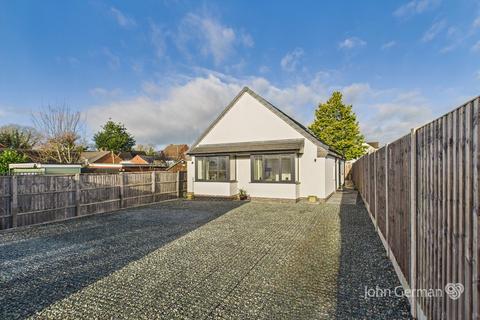 undefined, Mill Lane, Hilton