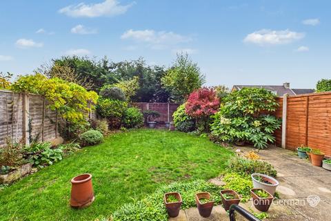 3 bedroom end of terrace house for sale, Lingfield Road, Branston