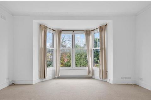 3 bedroom apartment for sale, Princes Avenue, London